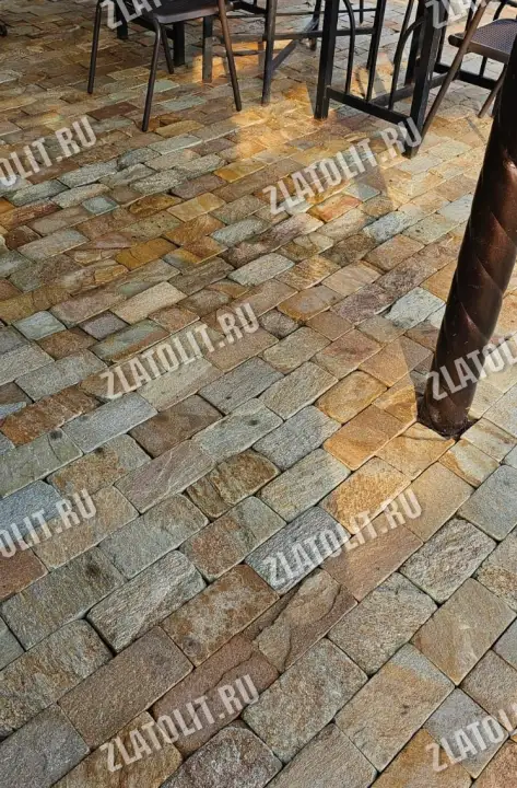 брусчатка из жёлтого златолита для мощения в наличии от производителя